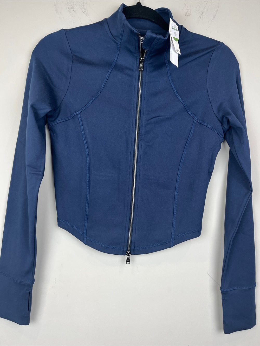 NWT Gilly Hicks Active Recharge Hollister Cropped Zip Jacket Navy Blue Small
